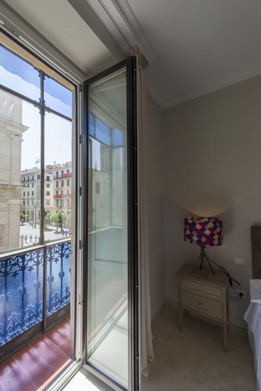 Apartamento Living By Cathedral Sevilla Exterior foto